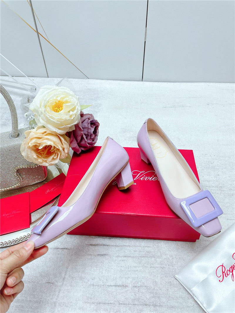 High Quality Luxury Roger Vivier New Patent Leather Pumps – Style 94676 product detail