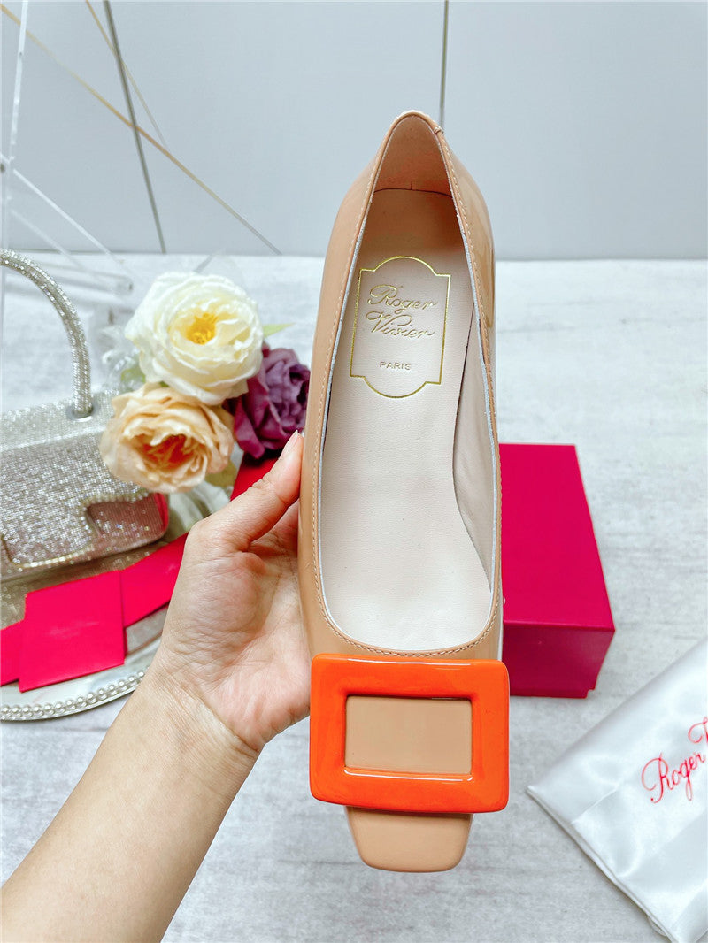 High Quality Luxury Roger Vivier New Patent Leather Pumps – Style 58516 product detail