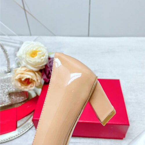 High Quality Luxury Roger Vivier New Patent Leather Pumps – Style 58516 product detail