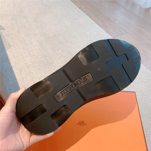 High Quality Luxury Hermes Classic Look-Alike British Retro White Shoes – Style 57539 product detail