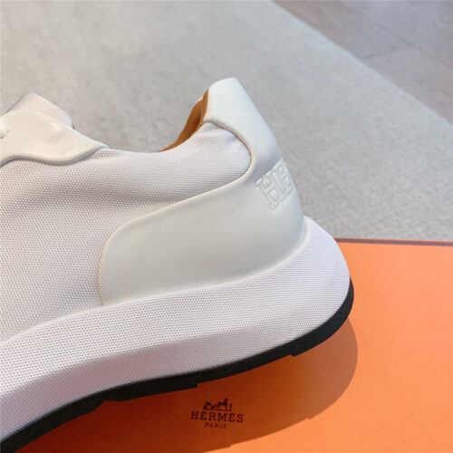 High Quality Luxury Hermes Classic Look-Alike British Retro White Shoes – Style 21379 product detail