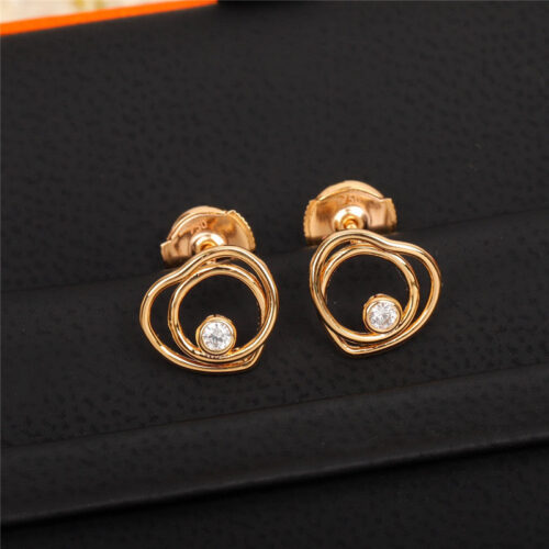High Quality Luxury Hermes Heart Stud Earrings alternate view