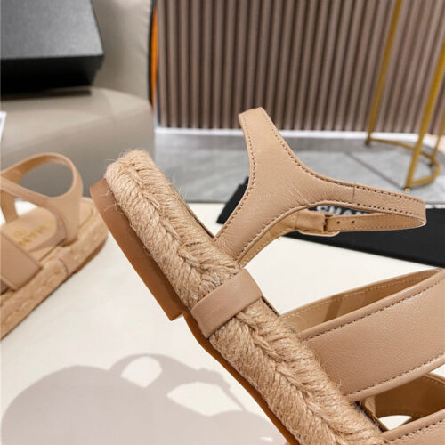 High Quality Luxury Chanel Early Spring Vacation Series New Sandals And Slippers product detail
