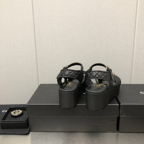 High Quality Luxury Chanel Hot Holiday Series Sandals – Style 43366 product detail