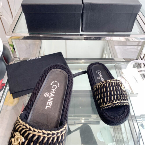 High Quality Luxury Chanel Woven Slippers – Style 51462 product detail