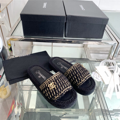 High Quality Luxury Chanel Woven Slippers – Style 51462 product detail