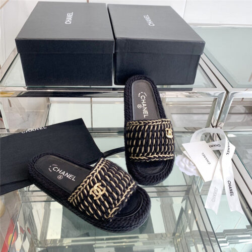 High Quality Luxury Chanel Woven Slippers – Style 51462 alternate view