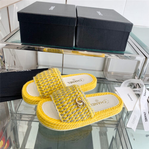 High Quality Luxury Chanel Woven Slippers – Style 84230