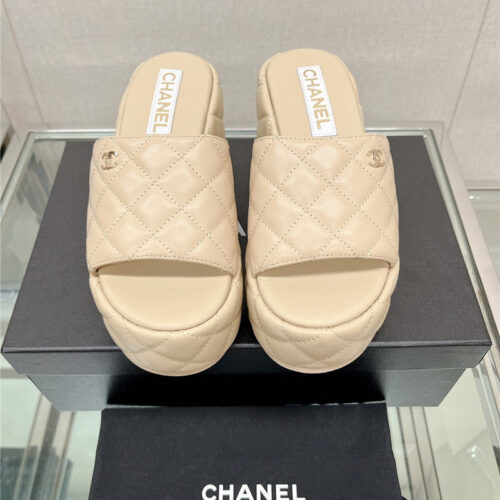 High Quality Luxury Chanel Rhombus Water Platform Platform Slippers – Style 77062 product detail