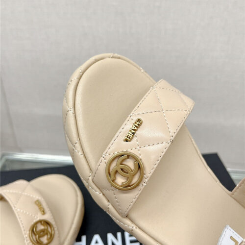 High Quality Luxury Chanel Rhombus Platform Chunky Heel Sandals product detail