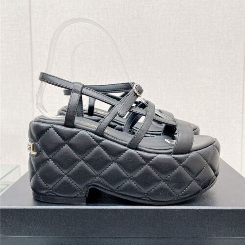 High Quality Luxury Chanel Rhombus Water Table Platform Sandals With Thin Straps