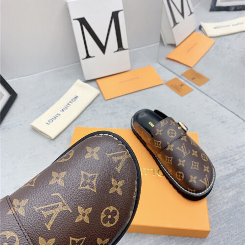 High Quality Luxury Louis Vuitton Early Spring Couple Bag Slippers – Style 87427 product detail