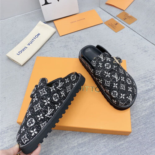 High Quality Luxury Louis Vuitton Early Spring Couple Bag Slippers – Style 54659 product detail