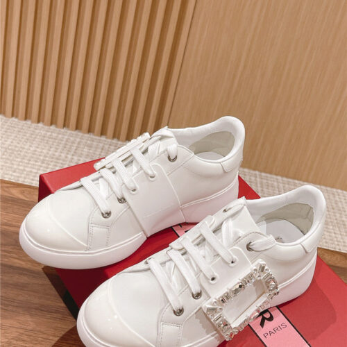 High Quality Luxury Roger Vivier New Diamond Buckle White Shoes