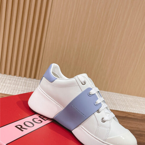 High Quality Luxury Roger Vivier New Diamond Buckle White Shoes – Style 09396 product detail