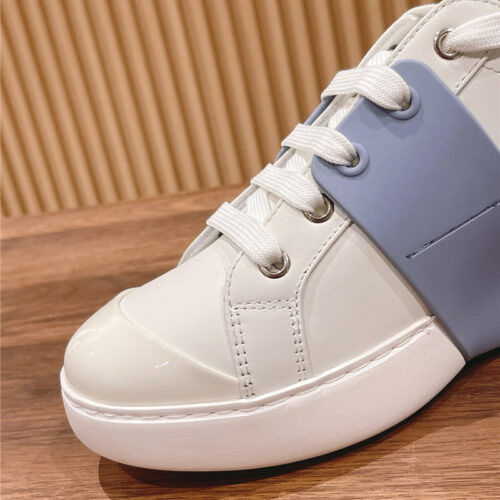 High Quality Luxury Roger Vivier New Diamond Buckle White Shoes – Style 09396 product detail