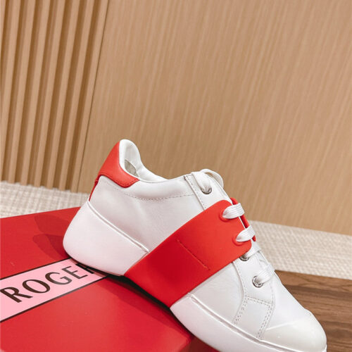 High Quality Luxury Roger Vivier New Diamond Buckle White Shoes – Style 74932 product detail