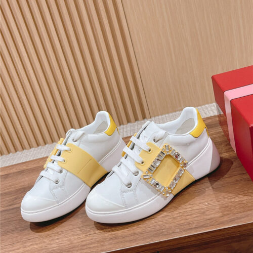 High Quality Luxury Roger Vivier New Diamond Buckle White Shoes – Style 73236