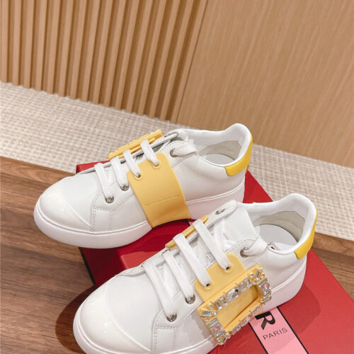 High Quality Luxury Roger Vivier New Diamond Buckle White Shoes – Style 73236 product detail