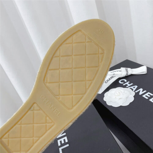 High Quality Luxury Chanel Wannian Classic Fisherman Shoes product detail