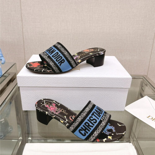 High Quality Luxury Dior Word Embroidery Slippers – Style 60038 alternate view