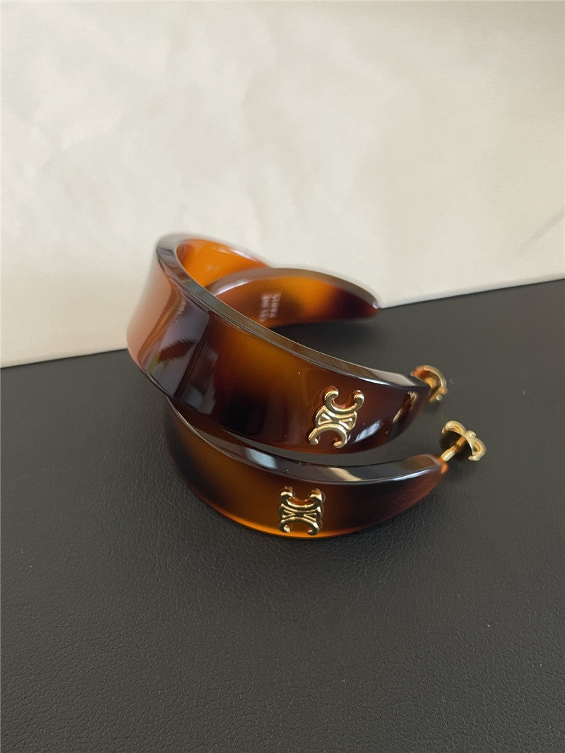 High Quality Luxury Celine Acrylic Tortoiseshell Earrings product detail