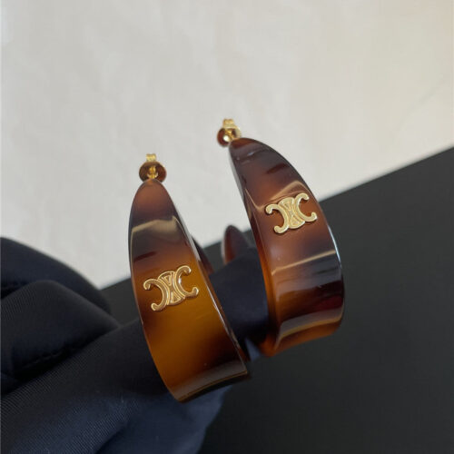 High Quality Luxury Celine Acrylic Tortoiseshell Earrings product detail