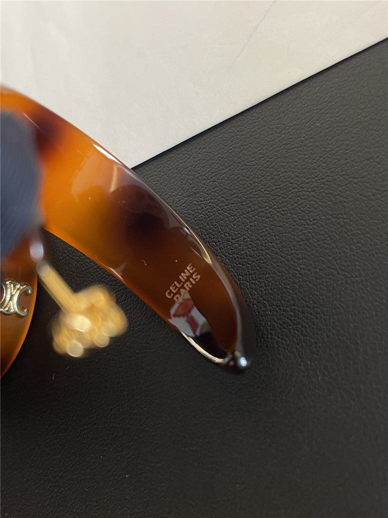 High Quality Luxury Celine Acrylic Tortoiseshell Earrings product detail