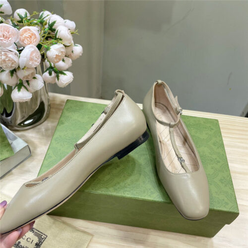 High Quality Luxury Gucci Double G Ballet Flats alternate view