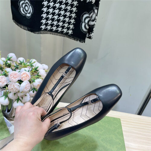 High Quality Luxury Gucci Double G Ballet Flats – Style 72403 product detail