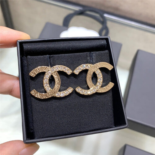 High Quality Luxury Chanel Diamond Edge Double C Earrings alternate view