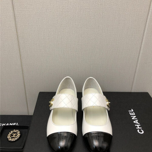 High Quality Luxury Chanel Classic Color Matching Elements Large Logo Shoes – Style 40390 product detail