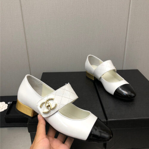 High Quality Luxury Chanel Classic Color Matching Elements Large Logo Shoes – Style 40390