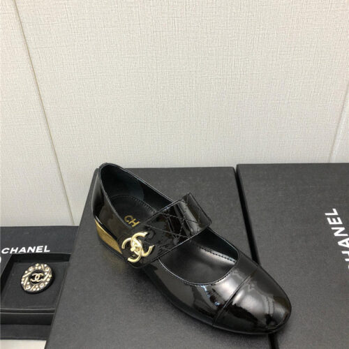 High Quality Luxury Chanel Classic Color Matching Elements Large Logo Shoes – Style 09318 alternate view