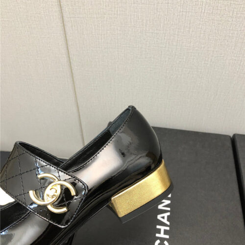 High Quality Luxury Chanel Classic Color Matching Elements Large Logo Shoes – Style 09318 product detail