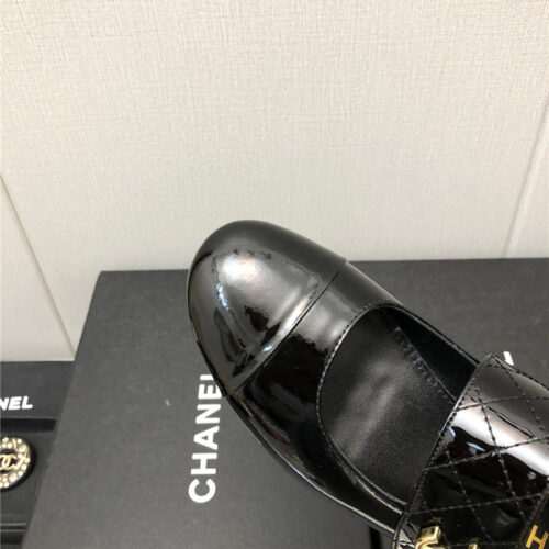 High Quality Luxury Chanel Classic Color Matching Elements Large Logo Shoes – Style 09318 product detail