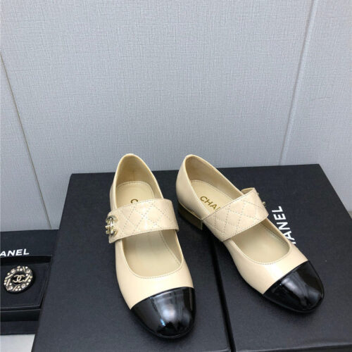 High Quality Luxury Chanel Classic Color Matching Elements Large Logo Shoes – Style 45478 product detail