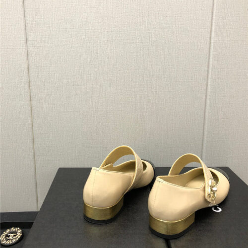 High Quality Luxury Chanel Classic Color Matching Elements Large Logo Shoes – Style 45478 product detail