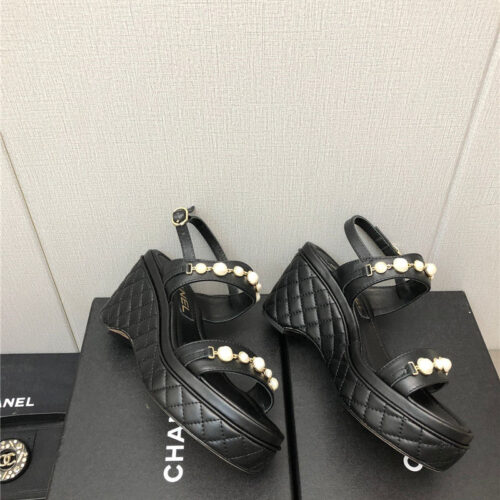 High Quality Luxury Chanel Pearl Series Slippers – Style 63814 product detail