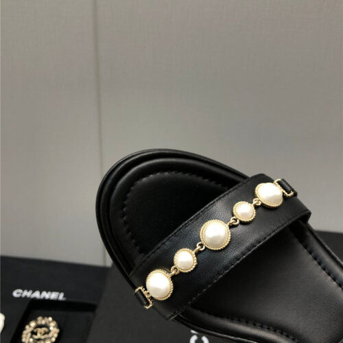 High Quality Luxury Chanel Pearl Series Slippers – Style 63814 product detail