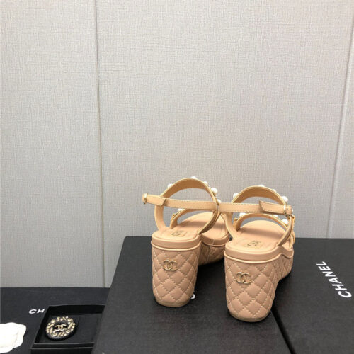High Quality Luxury Chanel Pearl Series Slippers product detail