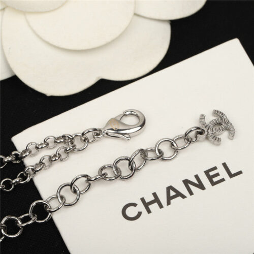 High Quality Luxury Chanel Fragrant Bow Double C Necklace product detail