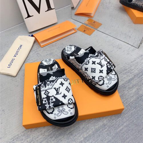 High Quality Luxury Louis Vuitton Early Spring Couple Bag Slippers – Style 51267 product detail