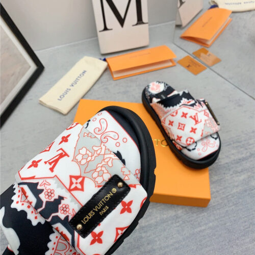 High Quality Luxury Louis Vuitton Early Spring Couple Bag Slippers product detail