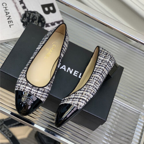 High Quality Luxury Chanel Latest Sequin Shoes alternate view