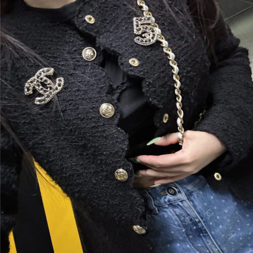 High Quality Luxury Chanel Double C Leather Brooch product detail