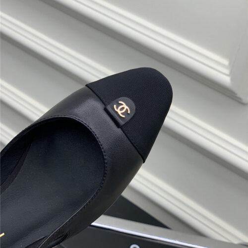 High Quality Luxury Chanel New Pointed Sandals – Style 84006 product detail