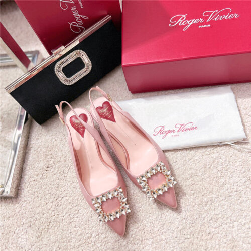 High Quality Luxury Roger Vivier Buckle Satin Slingback Shoes product detail