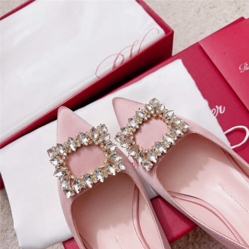 High Quality Luxury Roger Vivier Buckle Satin Slingback Shoes product detail