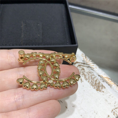 High Quality Luxury Chanel Full Circle Love C Brooch product detail